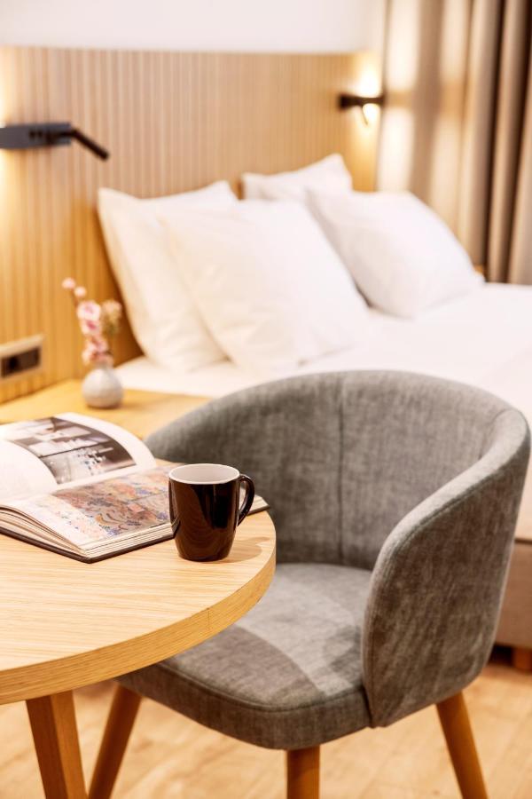 Days City Suites Атина Екстериор снимка