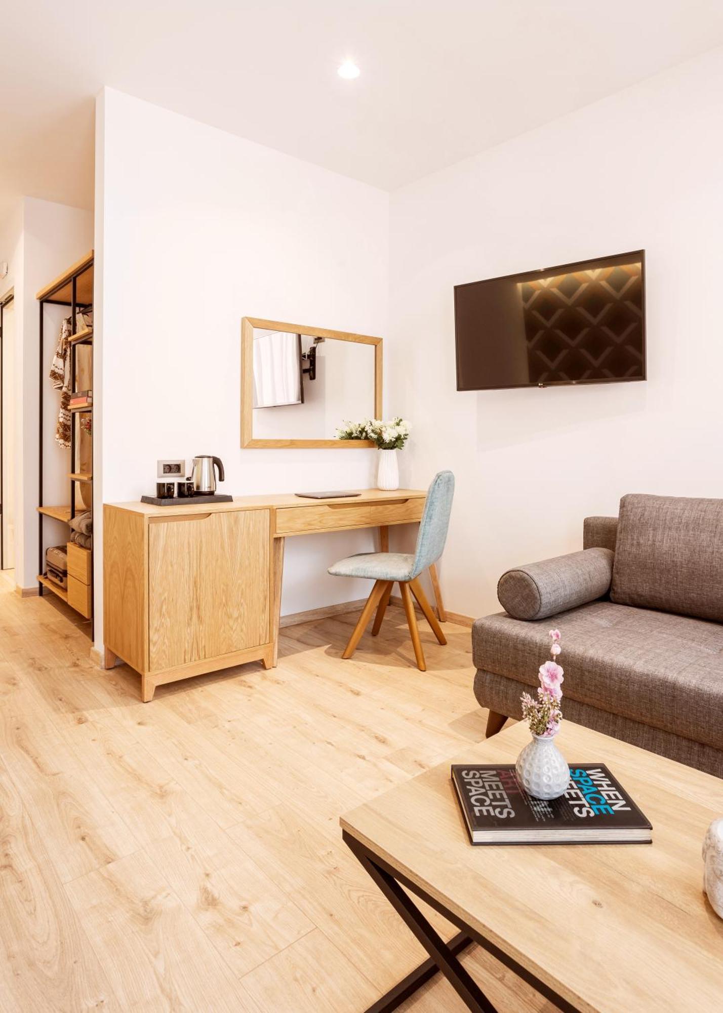 Days City Suites Атина Екстериор снимка