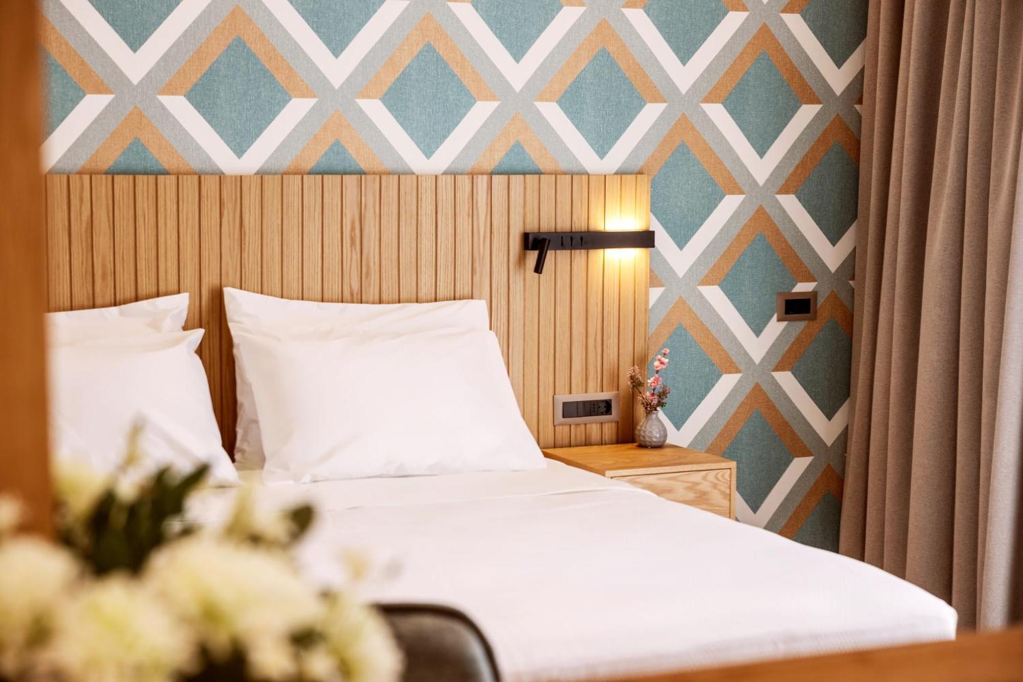 Days City Suites Атина Екстериор снимка