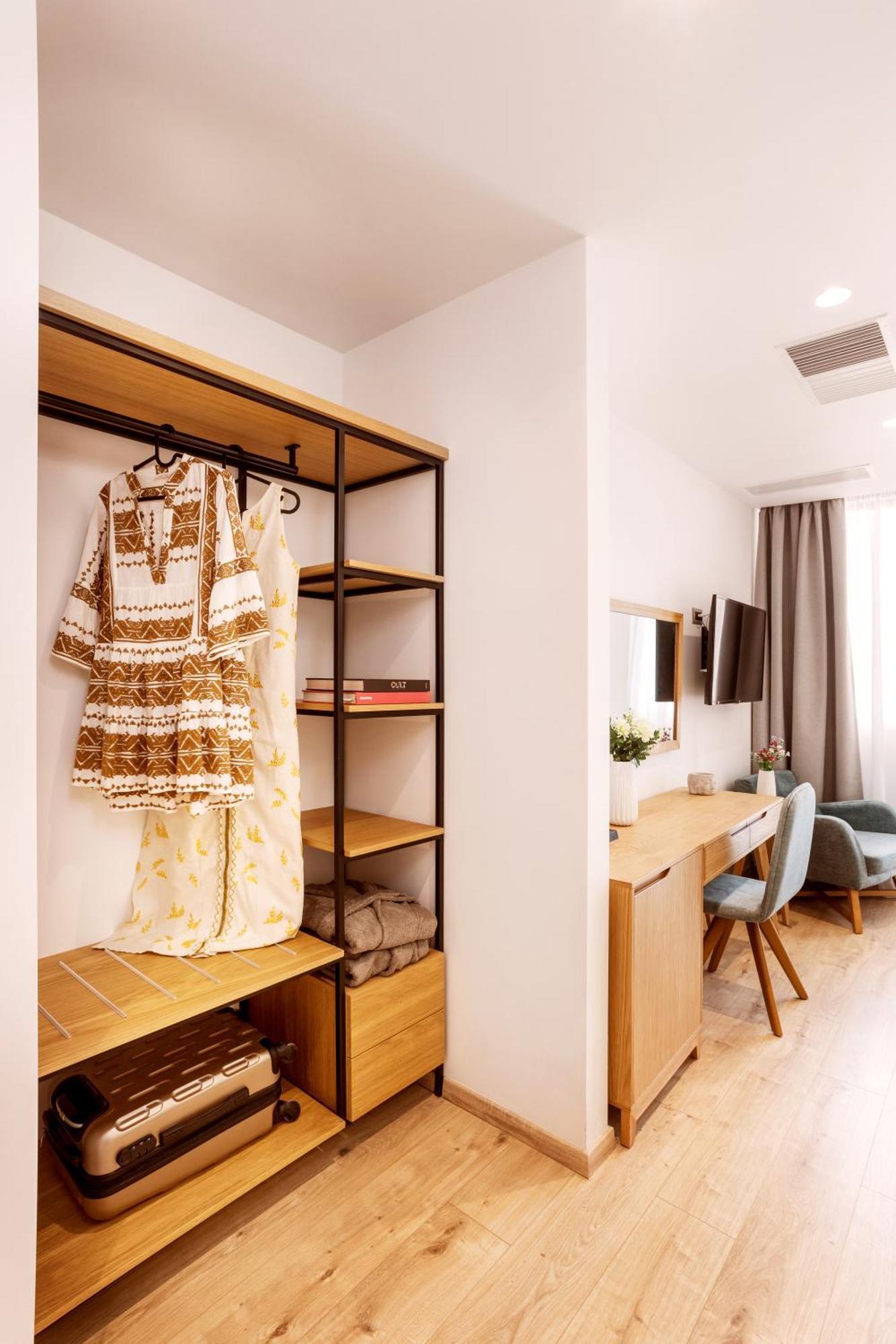Days City Suites Атина Екстериор снимка